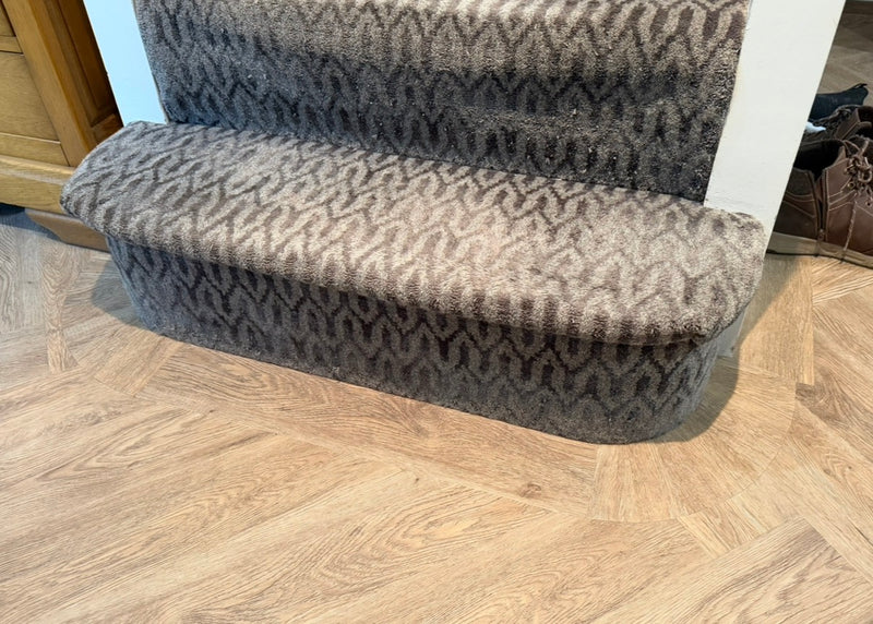 J2 Flooring Natural Timbers Herringbone LVT - Regal Timber - with full tile border and custom bullnose motif