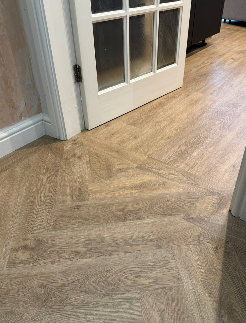 J2 Flooring Natural Timbers Standard Plank & Herringbone - Regal Timber - mixture of plank sizes, with full tile border to Hallway